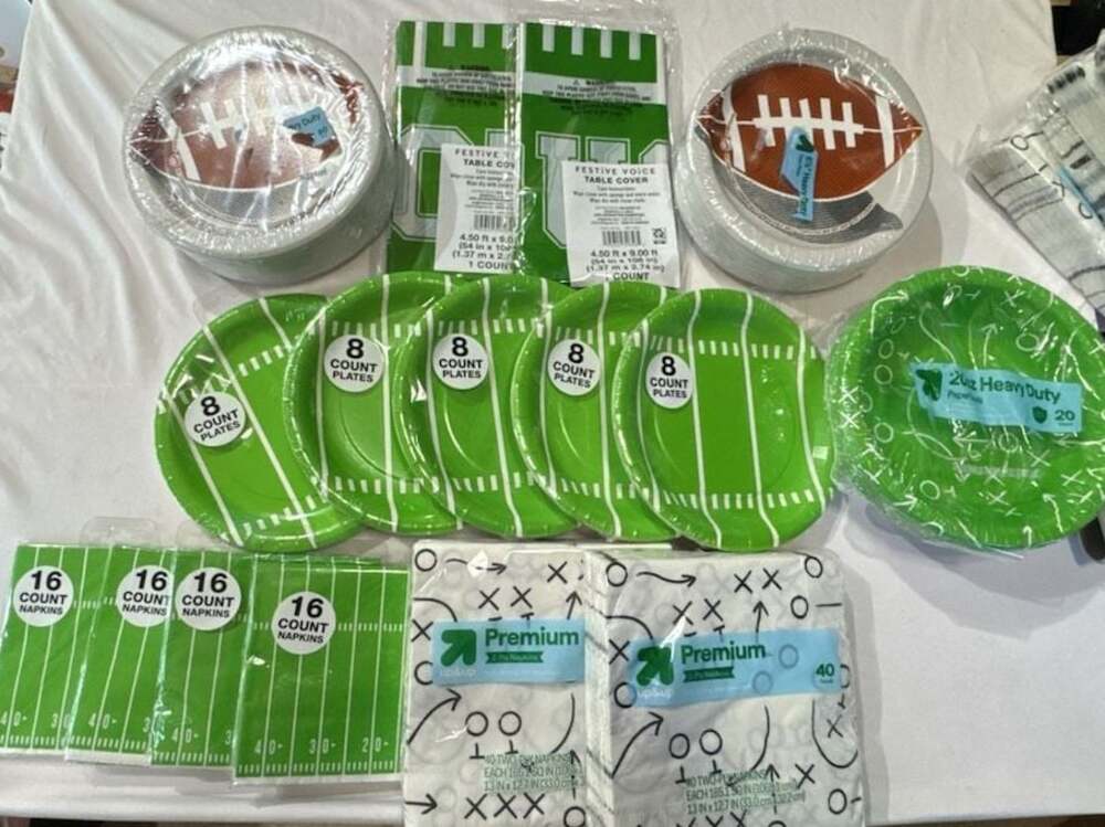 Football Themed Party  Bundle 
Napkins,  bowls, Table Covers, &Football Plates